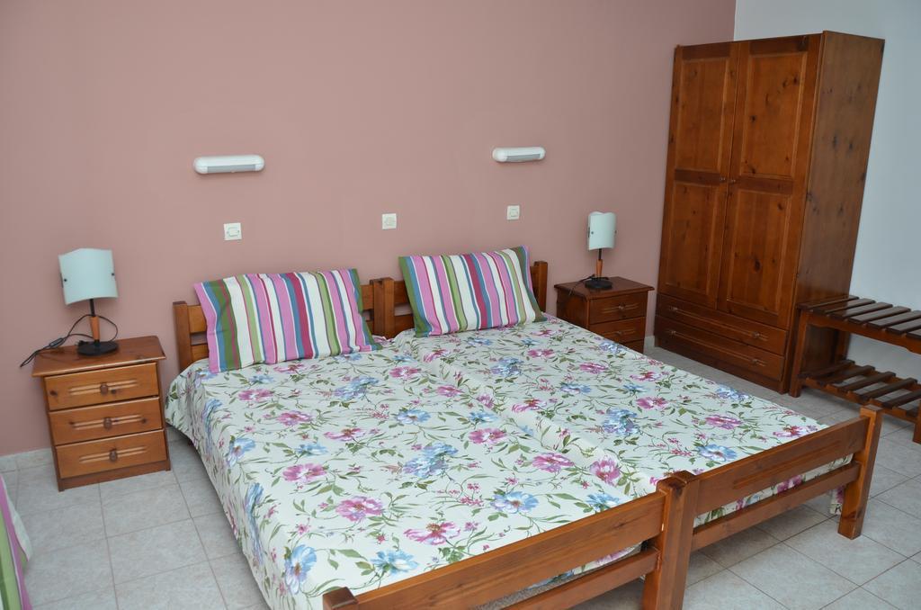 Iatridis Studios Faliraki (Adults Only) Bagian luar foto