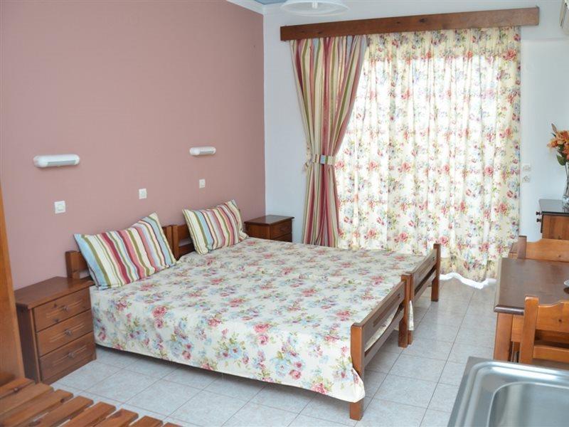 Iatridis Studios Faliraki (Adults Only) Bagian luar foto