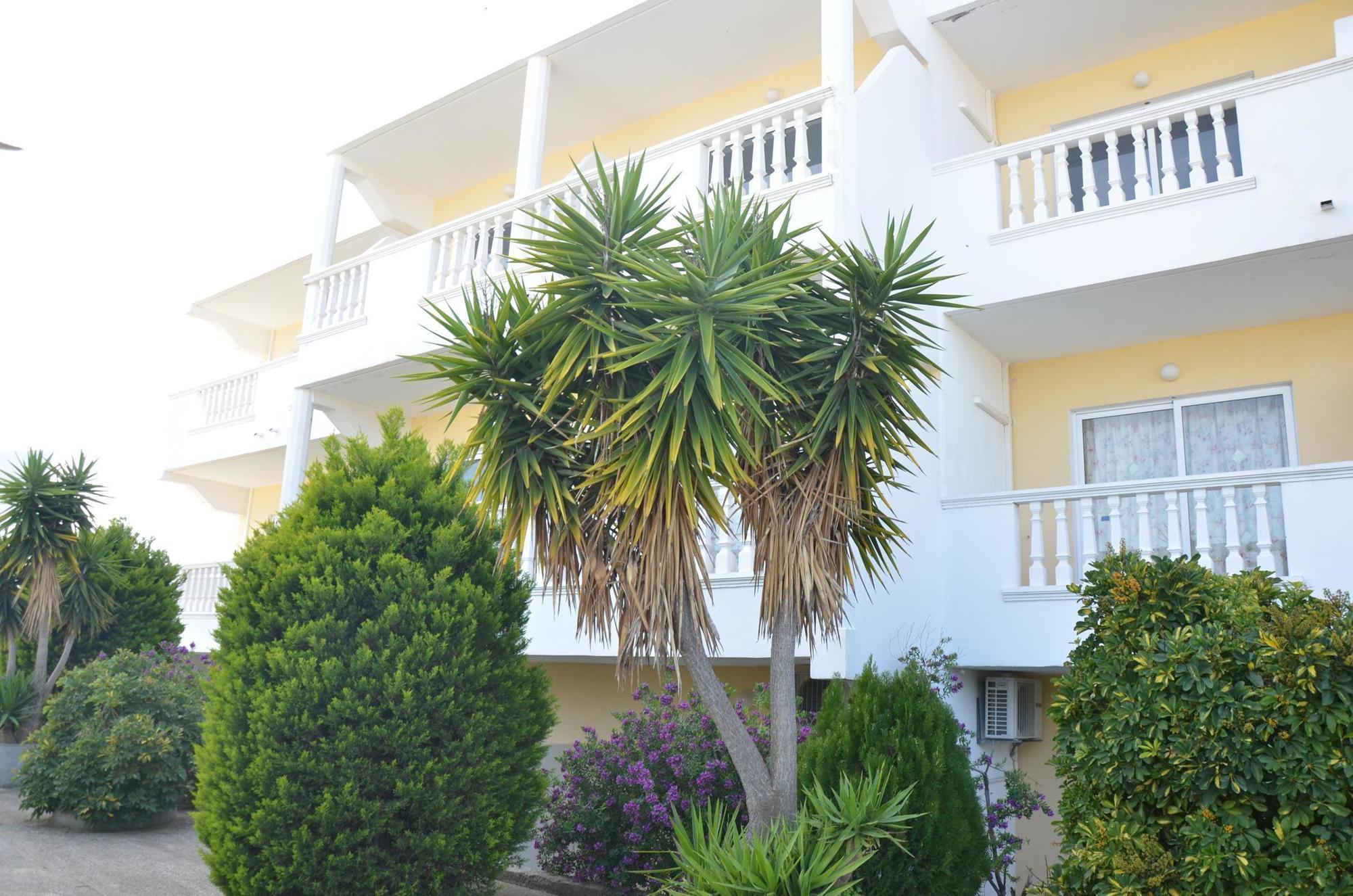Iatridis Studios Faliraki (Adults Only) Bagian luar foto