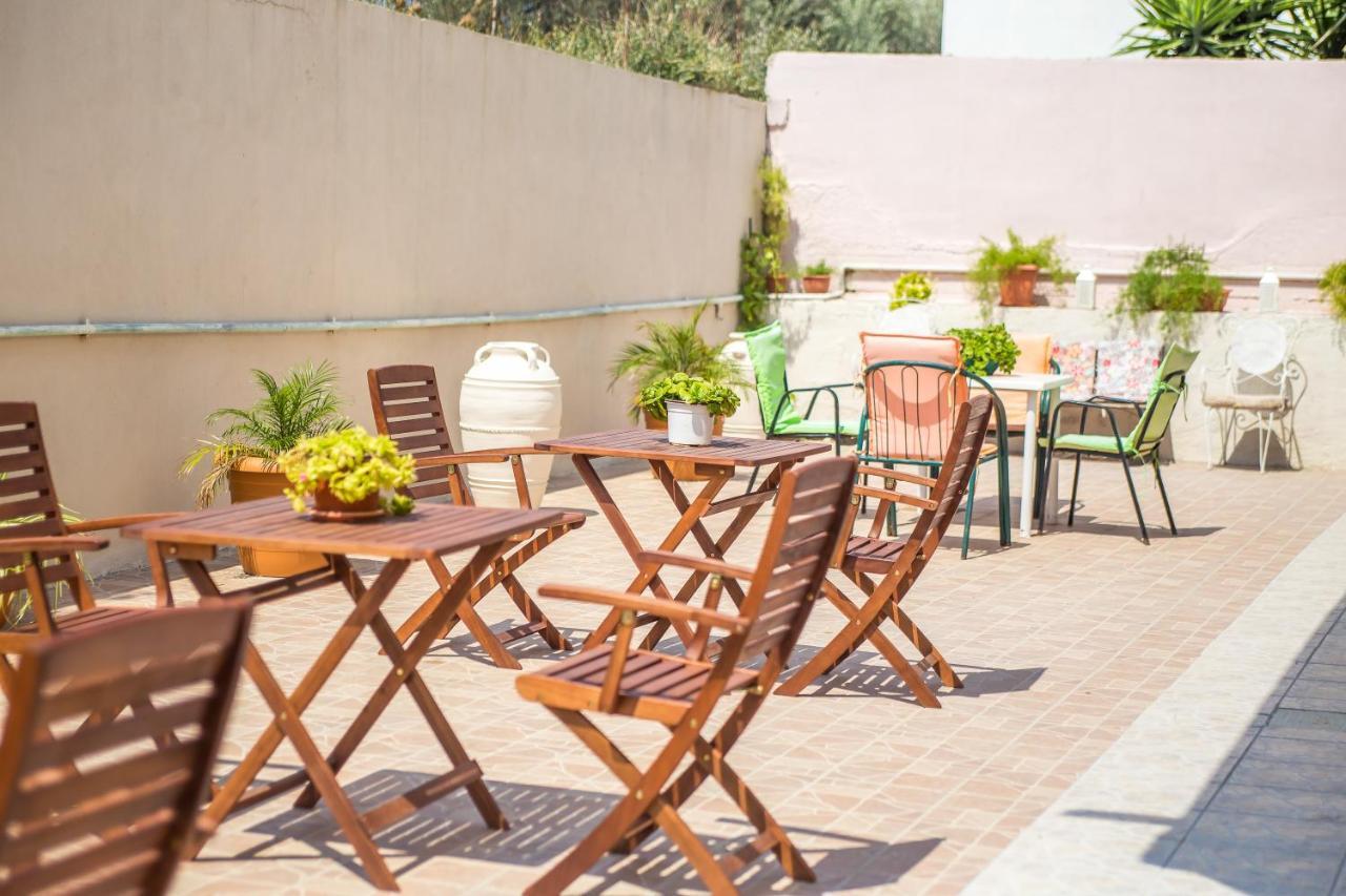 Iatridis Studios Faliraki (Adults Only) Bagian luar foto